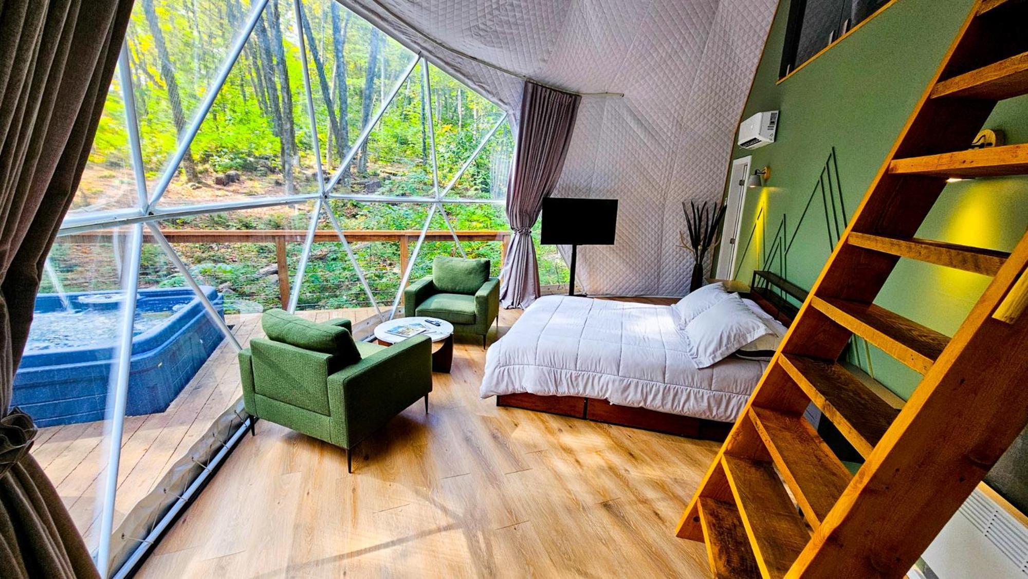 Вилла Dome Le Montagnard Brownsburg Экстерьер фото